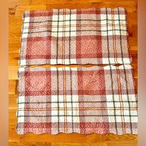 Plaid Floral Reversible King Pillow Sham Set 20x36